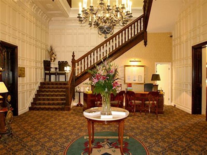 Dumbleton Hall Hotel Броадвэй Экстерьер фото